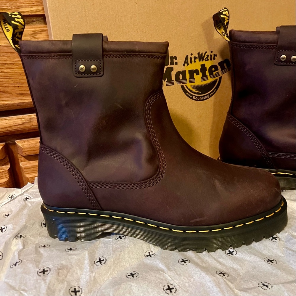 Dr. Martens ANISTONE LO LEATHER BIKER BOOTS